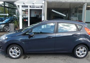 Ford Fiesta 129.840 km 5.990 &euro; Osnabrück 49084