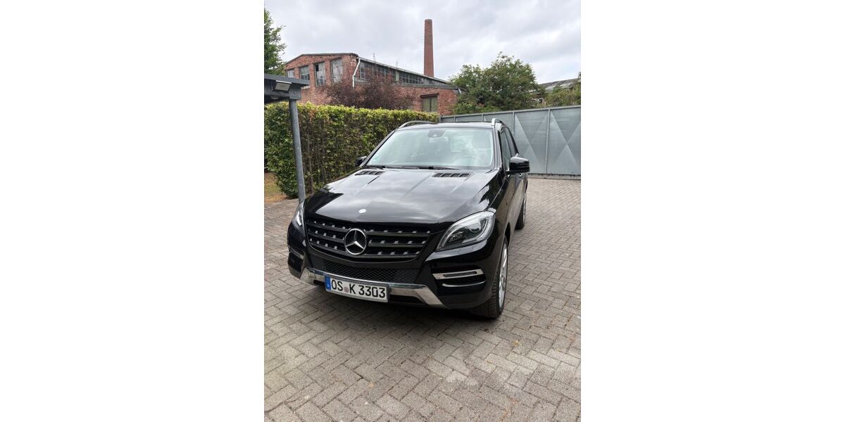 Mercedes-Benz ML 350 152.000 km 19.800 &euro; Osnabrück 49074