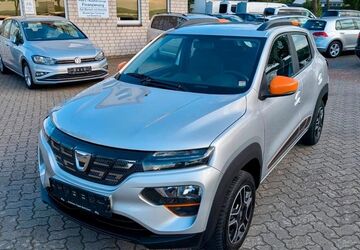 Dacia Spring 11.000 km 11.990 &euro; Bad Essen 49152
