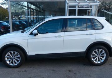 VW Tiguan 43.620 km 19.990 &euro; Osnabrück 49084