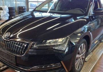 Skoda Superb 96.457 km 22.430 &euro; Osnabrück 49078