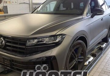 VW Touareg 52.800 km 65.900 &euro; Osnabrück 49084