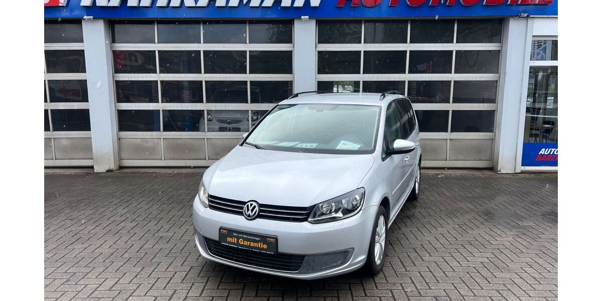 VW Touran 221.000 km 6.799 &euro; Osnabrück 49090