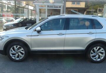VW Tiguan 123.070 km 23.990 &euro; Osnabrück 49084