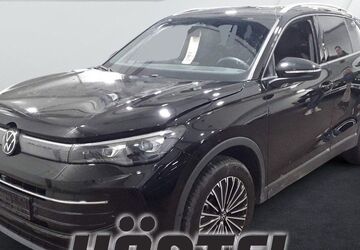 VW Tiguan 17.100 km 34.900 &euro; Osnabrück 49084