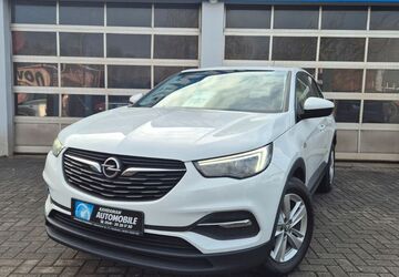 Opel Grandland (X) 90.000 km 11.000 &euro; Osnabrück 49090