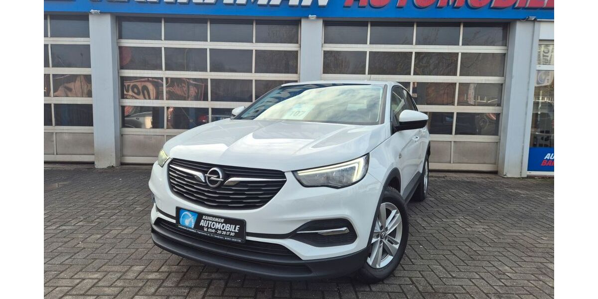 Opel Grandland (X) 90.000 km 11.000 &euro; Osnabrück 49090