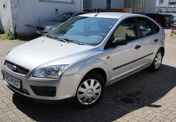 Ford Focus 125.200 km 2.590 &euro; Osnabrück 49084