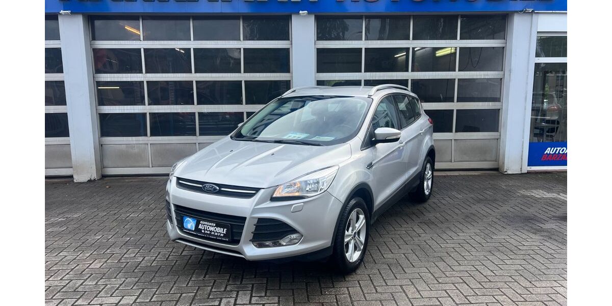 Ford Kuga 158.000 km 8.200 &euro; Osnabrück 49090