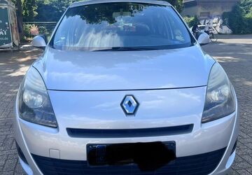 Renault Scenic 243.819 km 1.850 &euro; Osnabrücker 49090