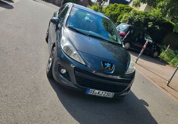 Peugeot 207 213.000 km 1.950 &euro; Osnabrück 49074