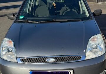 Ford Fiesta 195.000 km 2.100 &euro; Lotte 49504