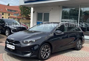 Kia ceed Sportswagon 14.590 km 23.950 &euro; Osnabrück 49090