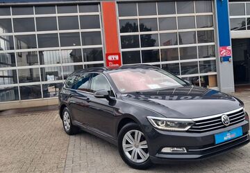 VW Passat Variant 212.000 km 12.999 &euro; Osnabrück 49090