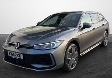 VW Passat Variant 3.250 km 55.780 &euro; Osnabrück 49078