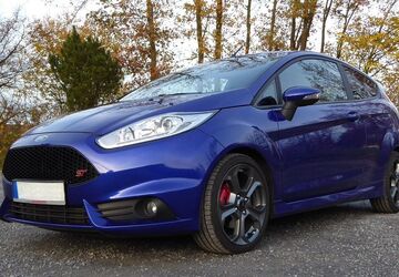Ford Fiesta 93.000 km 12.000 &euro; Georgsmarienhütte 49124