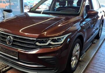 VW Tiguan 48.077 km 25.645 &euro; Osnabrück 49078