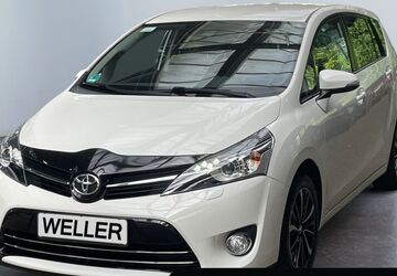 Toyota Verso 120.754 km 14.290 &euro; Osnabrück 49090